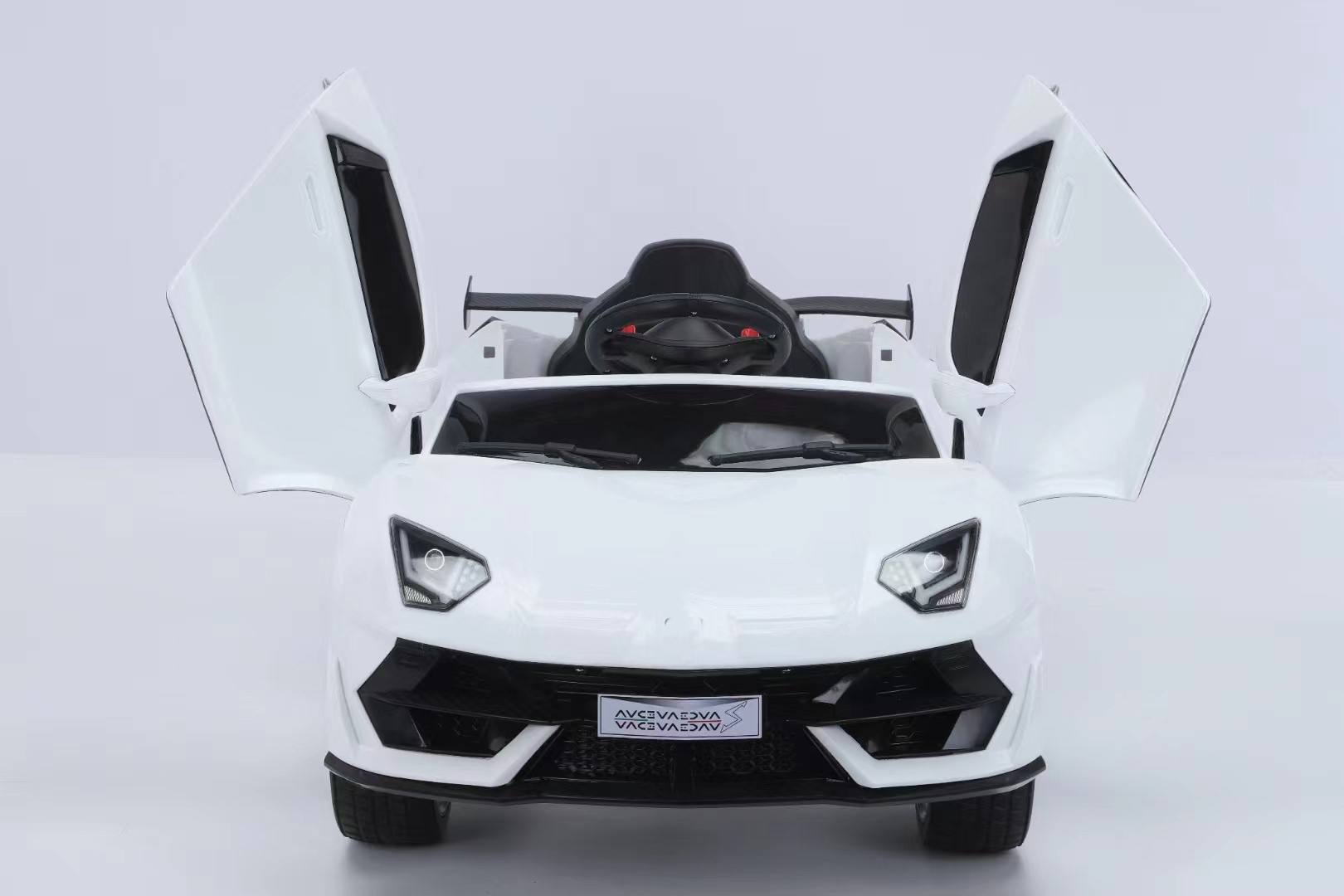 Kids Ride-On Car with Music &amp; LED Lighting (LB-MDX-808)